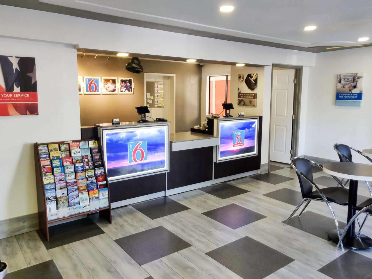 Studio 6-Fresno, Ca - Extended Stay Pinedale ภายนอก รูปภาพ