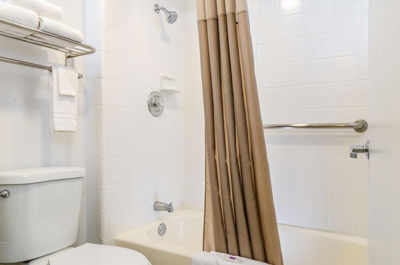 Studio 6-Fresno, Ca - Extended Stay Pinedale ภายนอก รูปภาพ