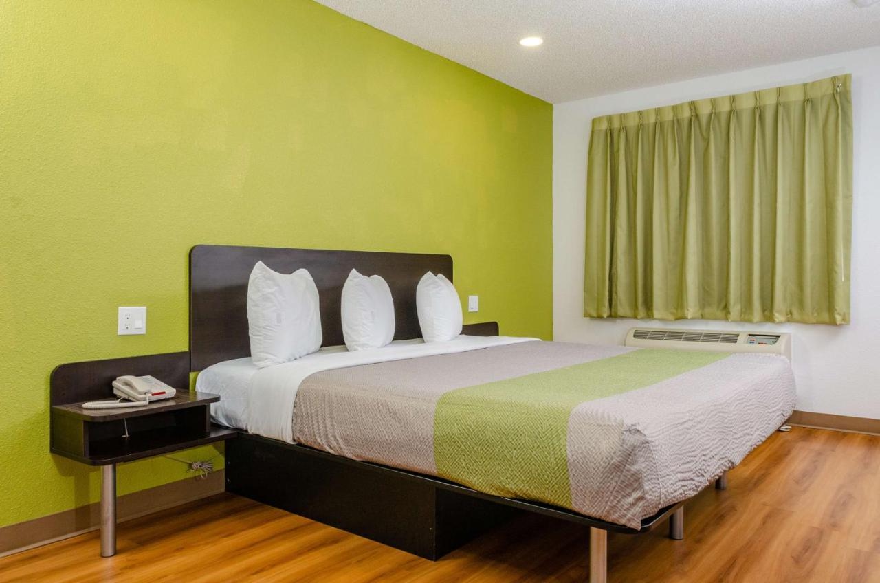 Studio 6-Fresno, Ca - Extended Stay Pinedale ภายนอก รูปภาพ