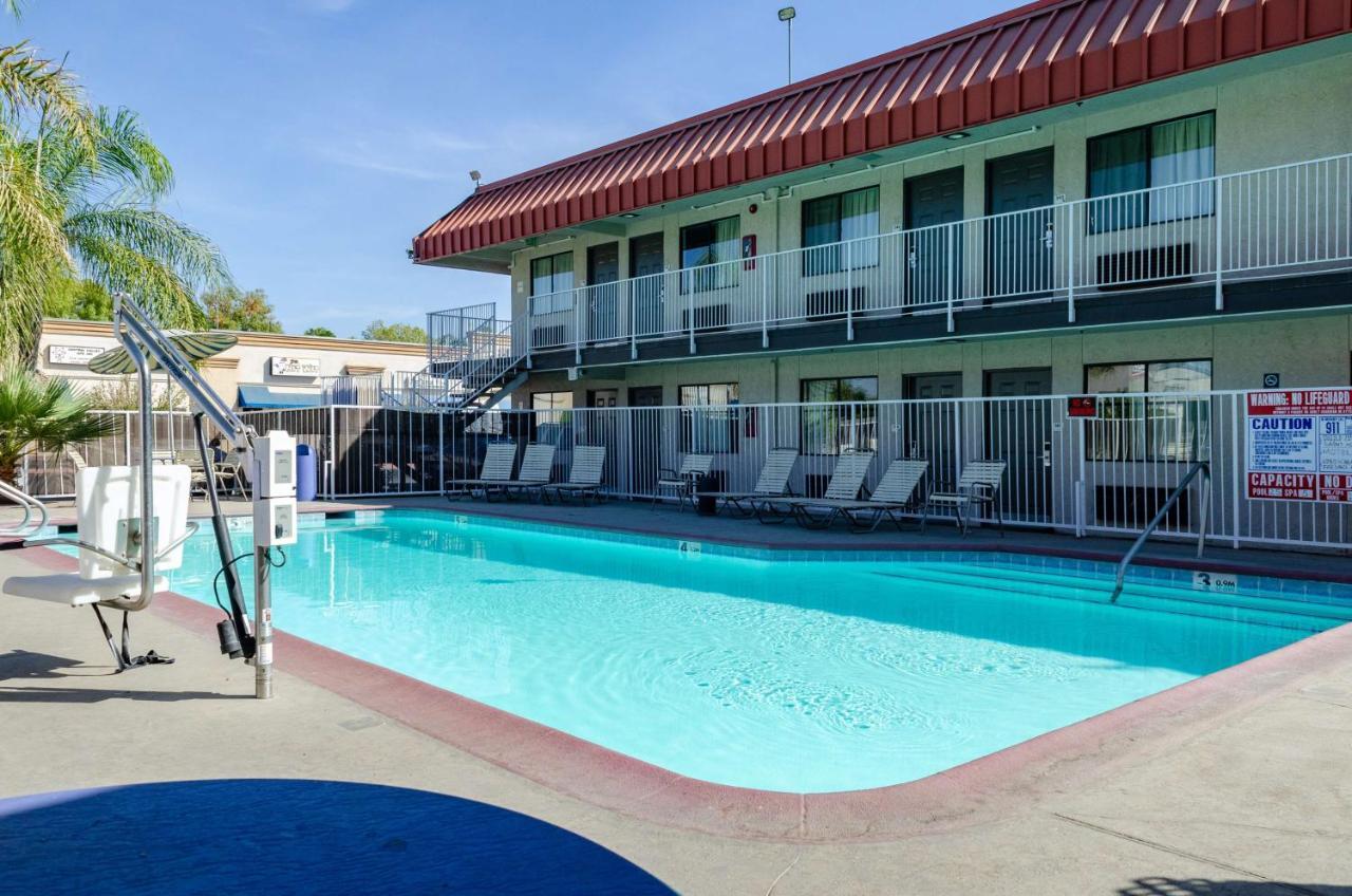 Studio 6-Fresno, Ca - Extended Stay Pinedale ภายนอก รูปภาพ